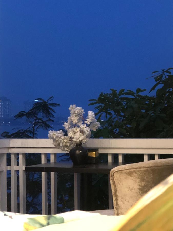 شقة هانوي  في Papahouse 0M To Westlake 5 Star View المظهر الخارجي الصورة